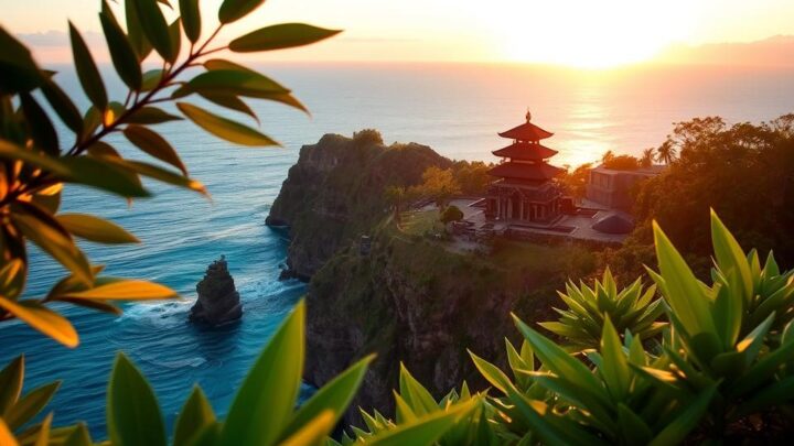 Besuche den beeindruckenden Uluwatu-Tempel auf Bali